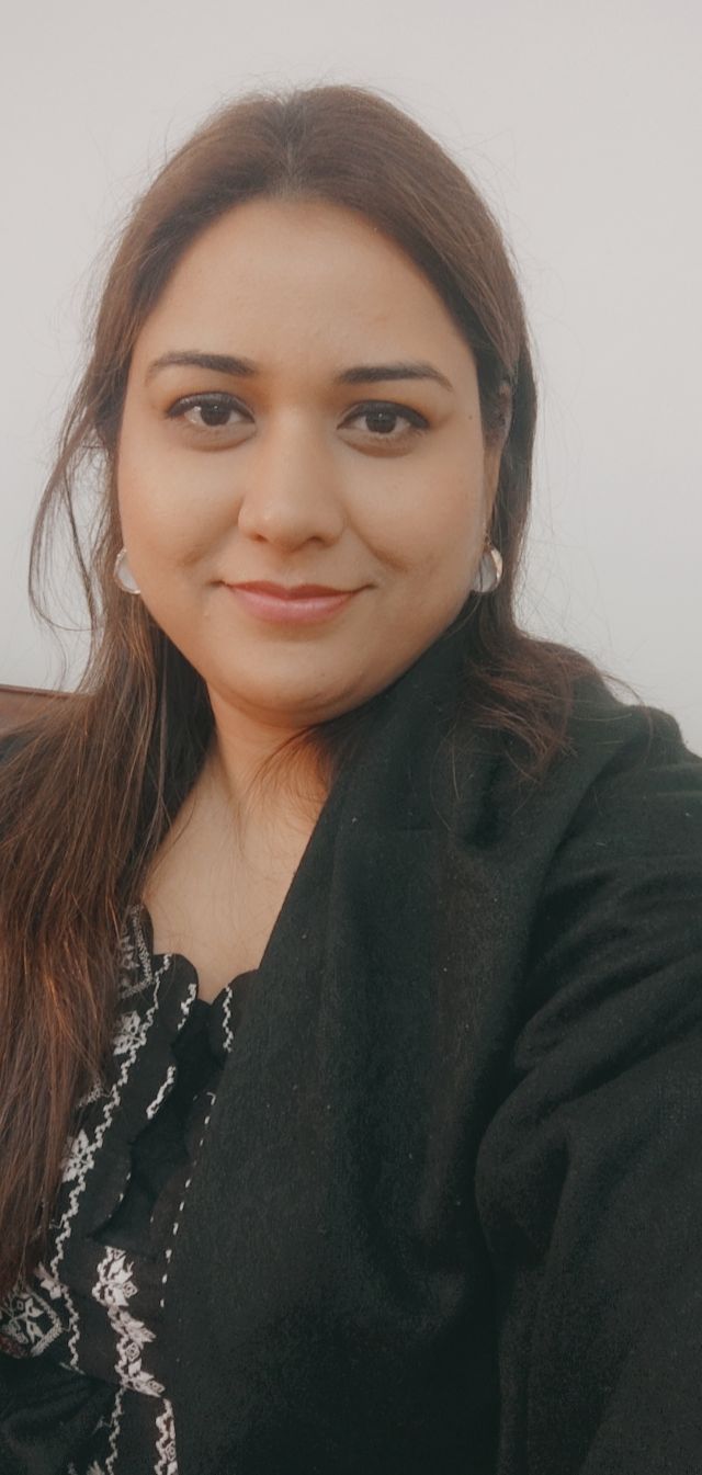 Arooj Mujeeb